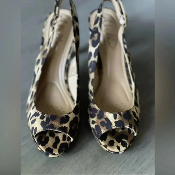 Abella Vivica Animal Print women’s Platform Sandals - Picture 12 of 12